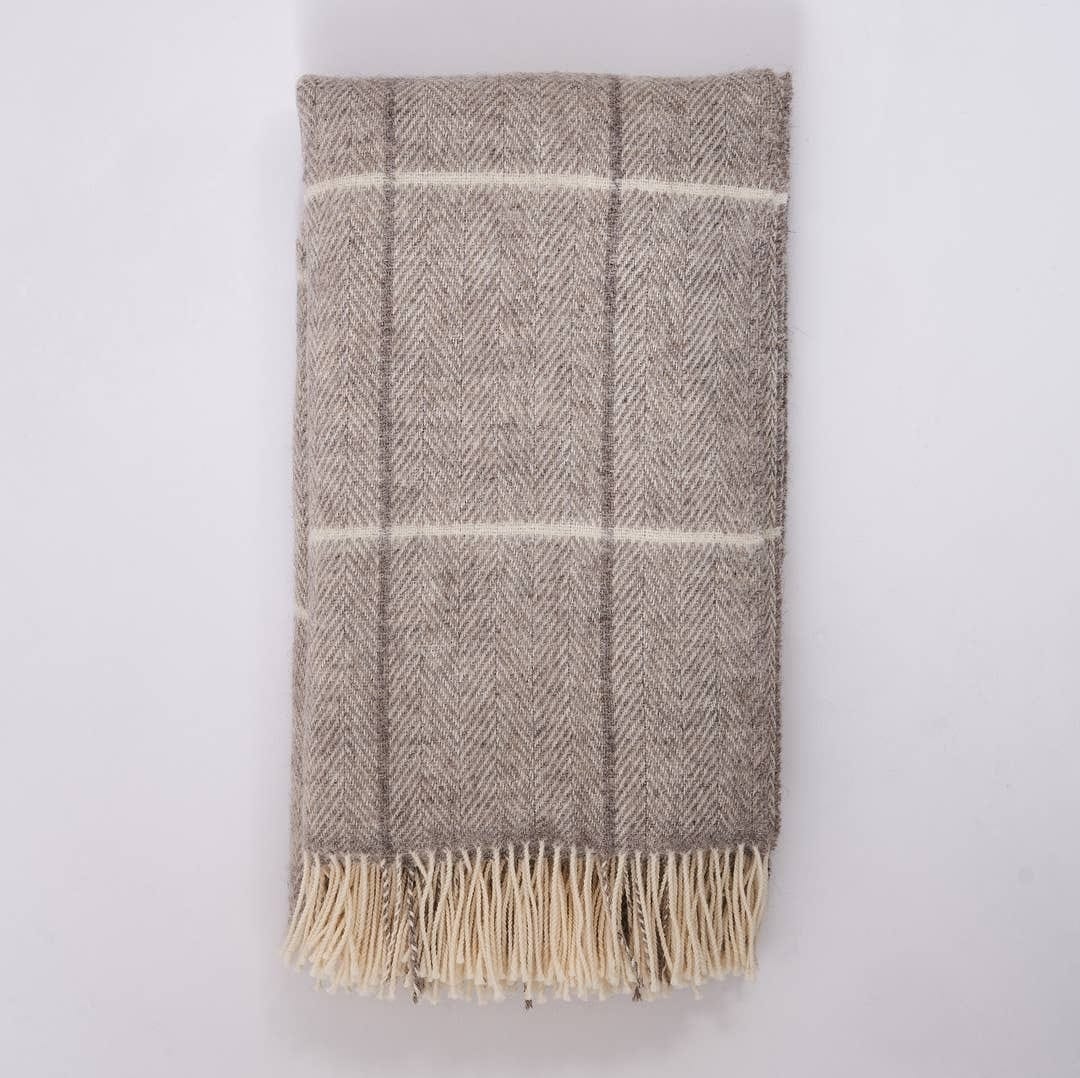 The Lerwick Throw in Grey